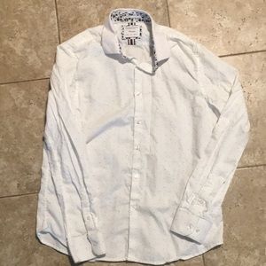 Men’s Denim & Flower Button Down